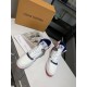 Louis Vuitton Men Women Sneakers