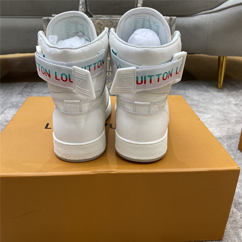 Louis Vuitton Men Women Sneakers