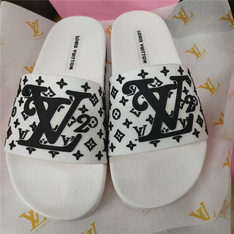 Louis Vuitton Men Women Mule