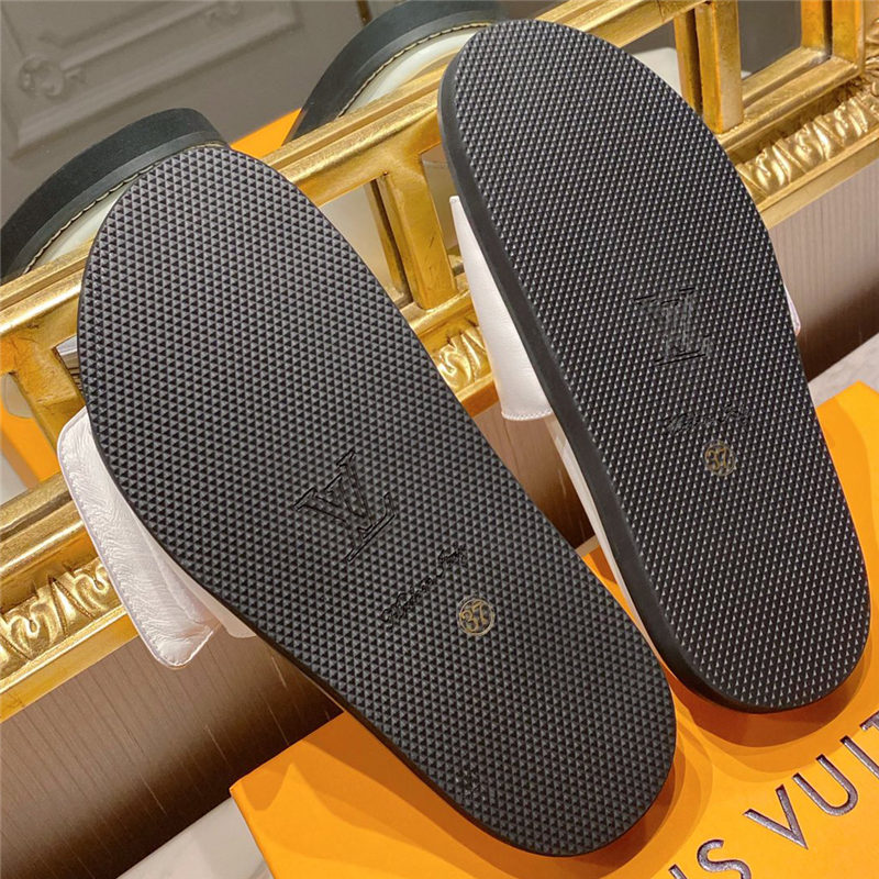 Louis Vuitton Men Women Mule