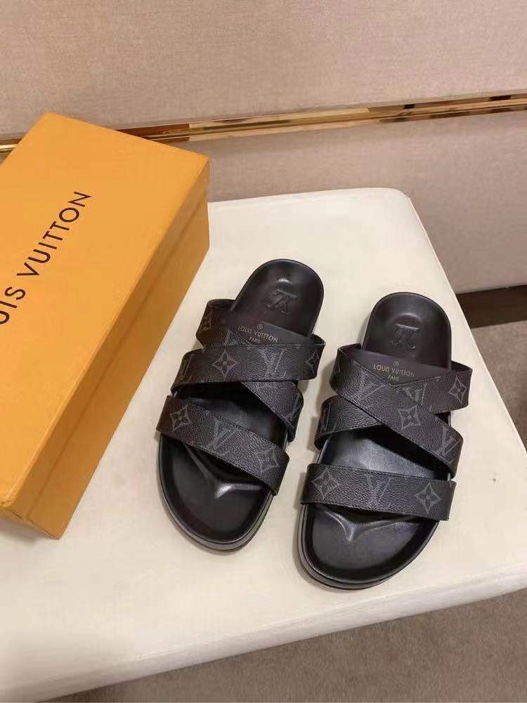 Louis Vuitton Men Mule