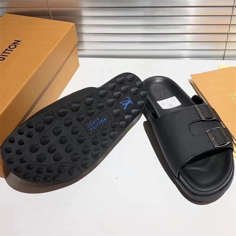 Louis Vuitton Men Mules