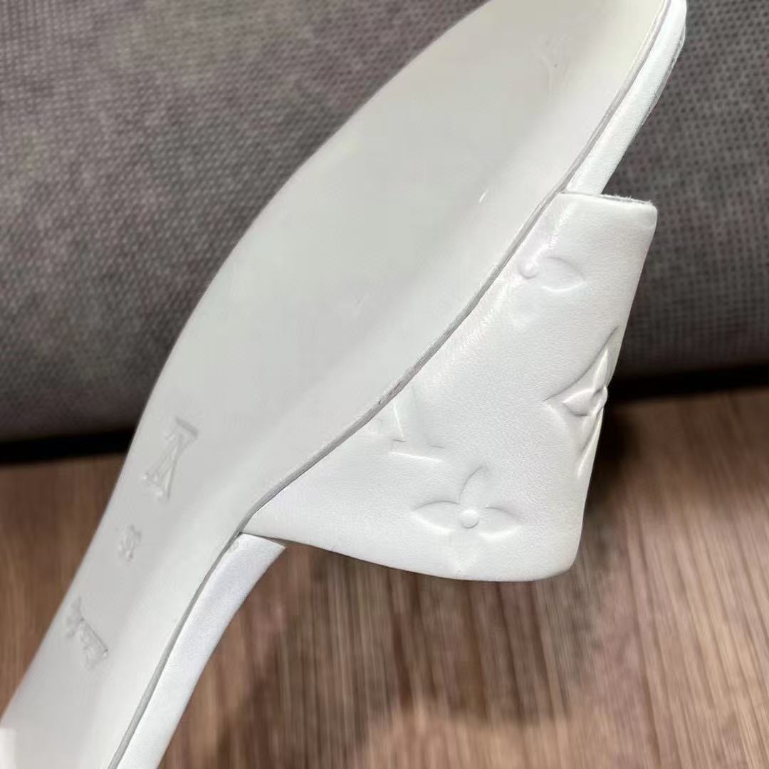 Louis Vuitton Women Mule