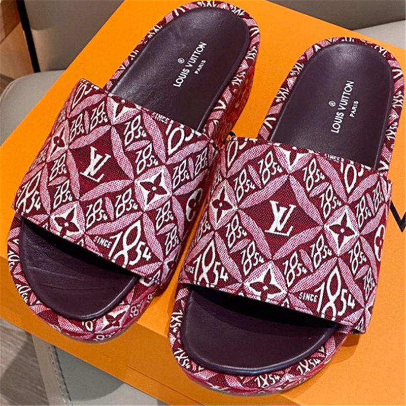 Louis Vuitton Women Mule