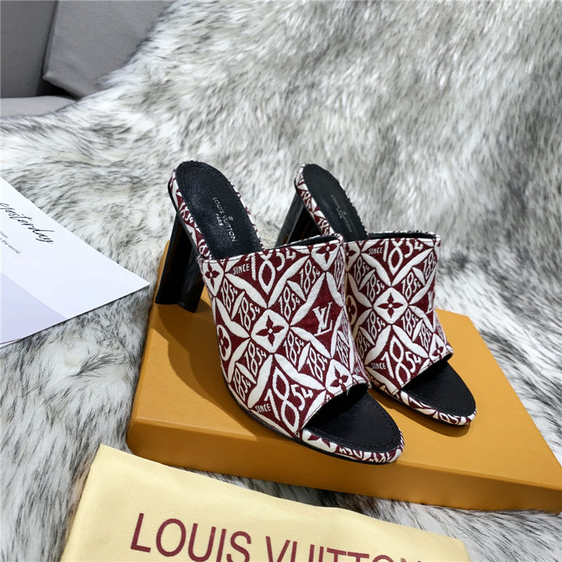 Louis Vuitton Women Mule