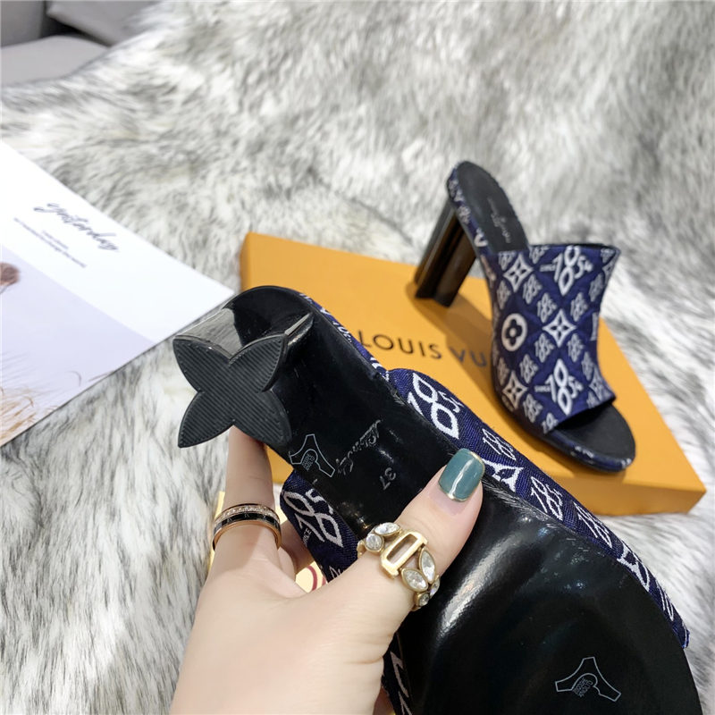 Louis Vuitton Women Mule