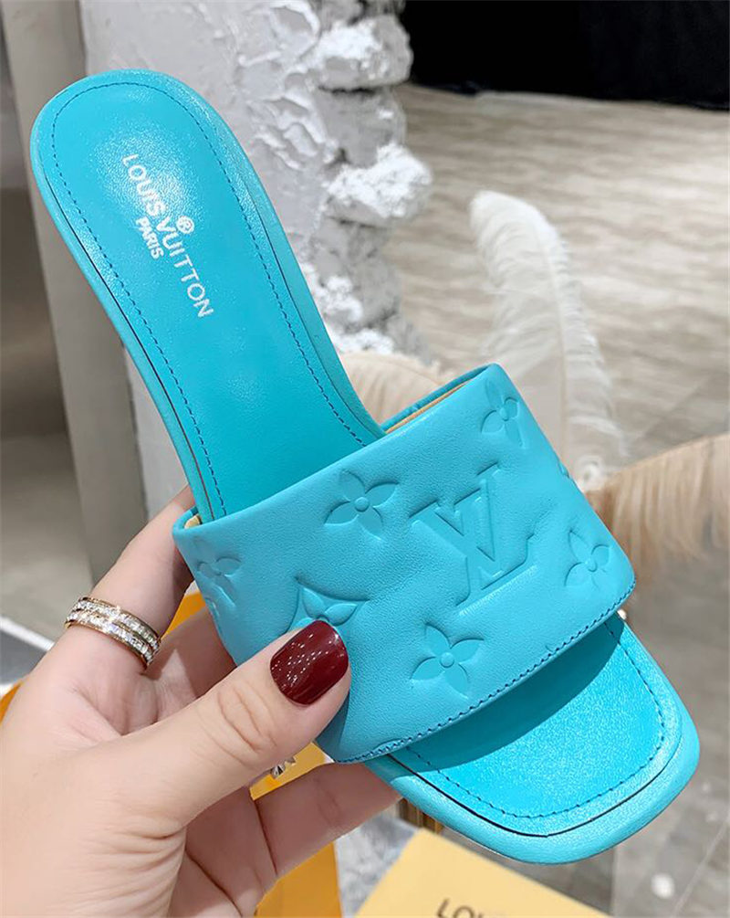 Louis Vuitton Women Mule