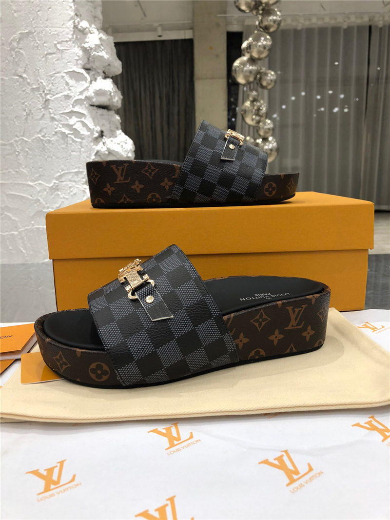 Louis Vuitton Women Mule