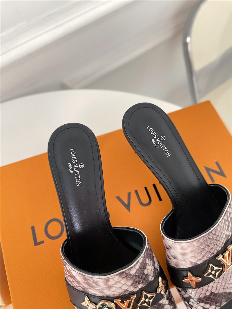 Louis Vuitton Women Mule