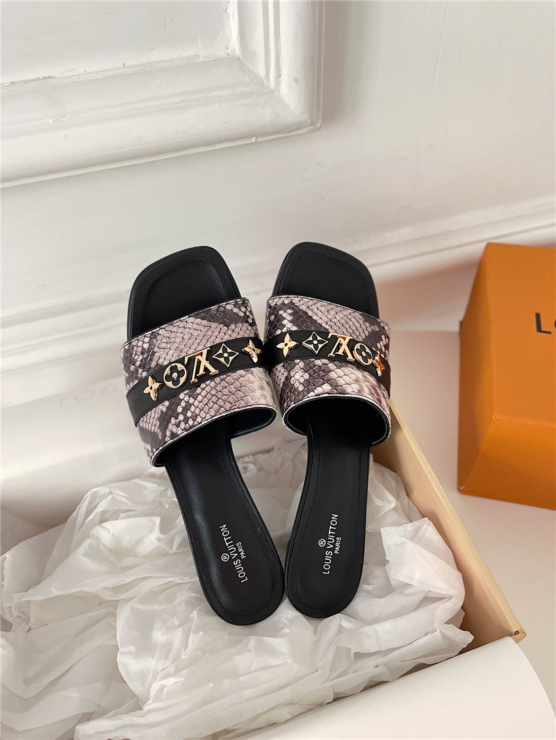 Louis Vuitton Women Mule