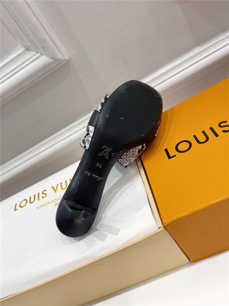 Louis Vuitton Women Mule