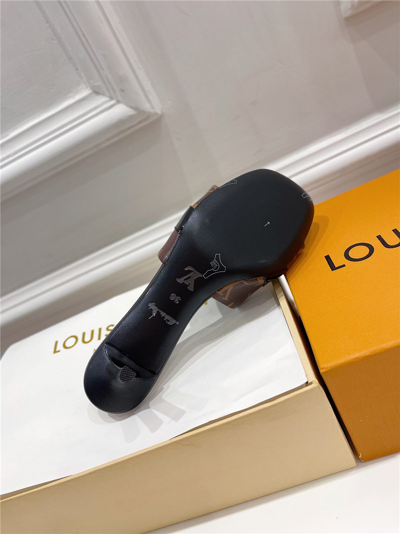 Louis Vuitton Women Mule