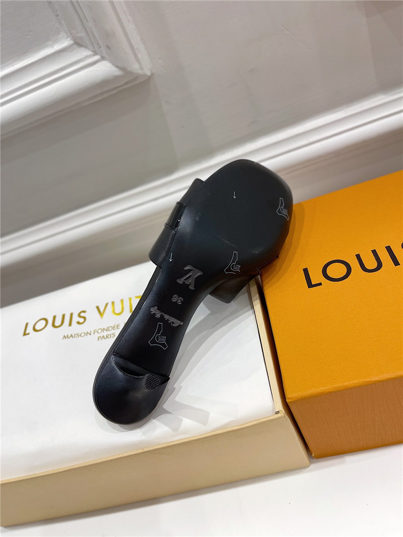 Louis Vuitton Women Mule