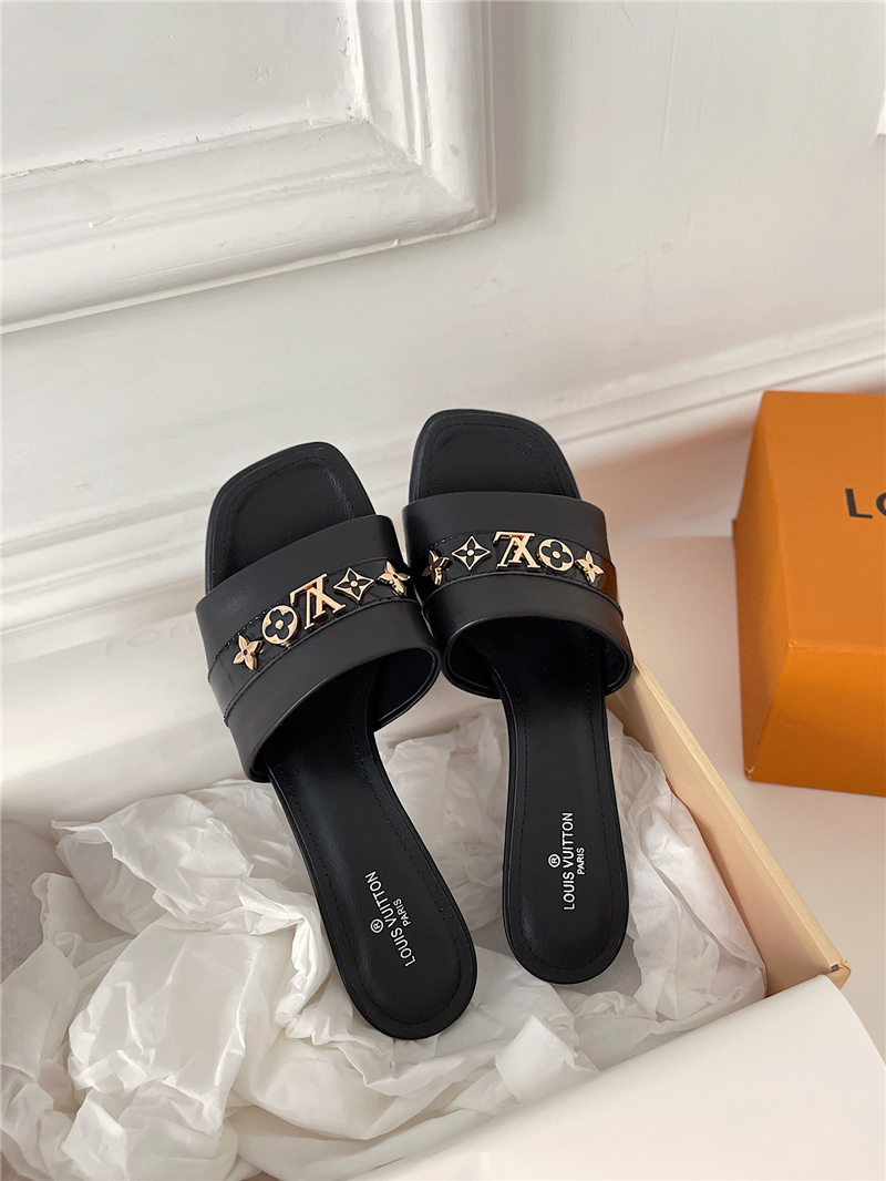 Louis Vuitton Women Mule