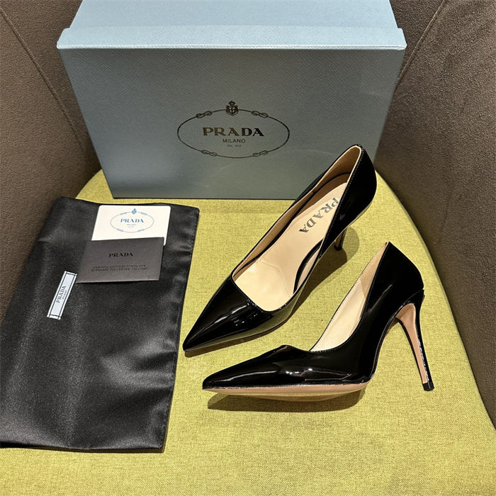 Prada Pumps 90MM Patent