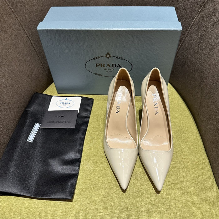 Prada Pumps 90MM Patent