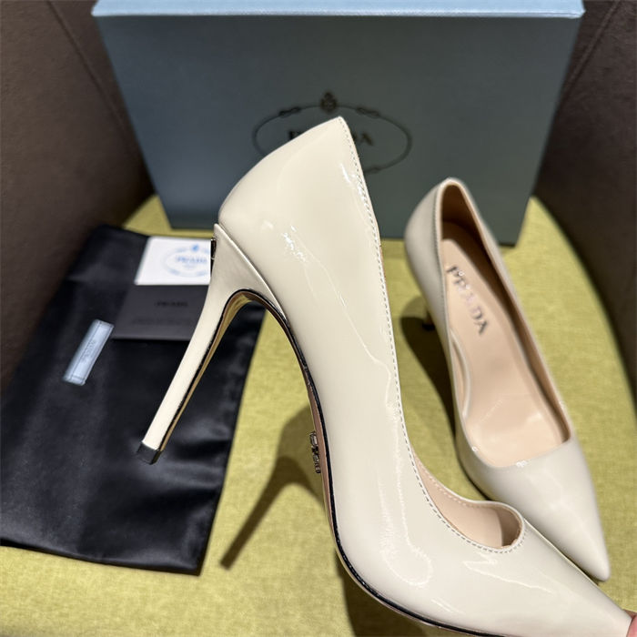 Prada Pumps 90MM Patent