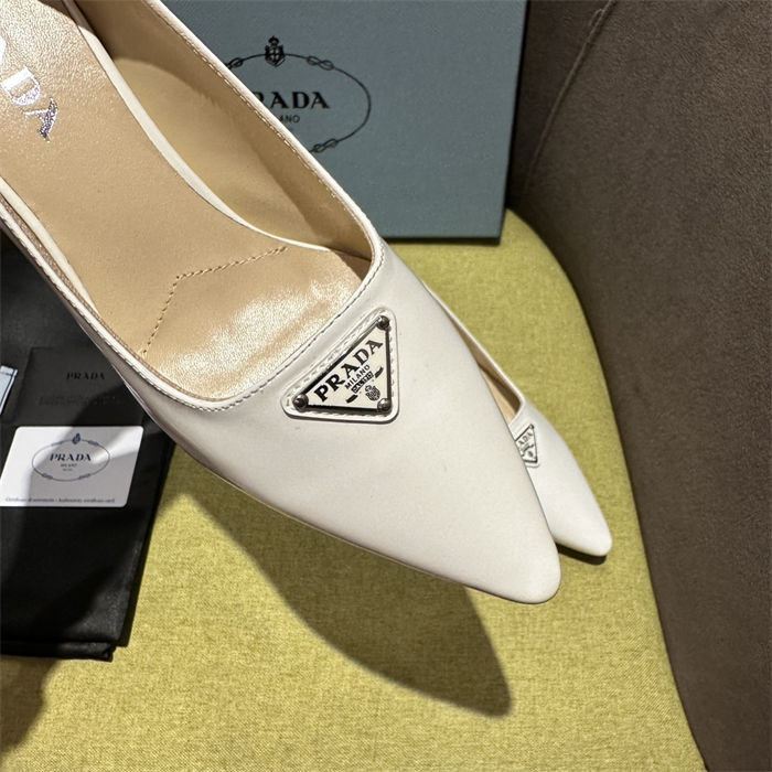 Prada Pumps 55MM Patent