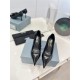 Prada Pumps 75MM