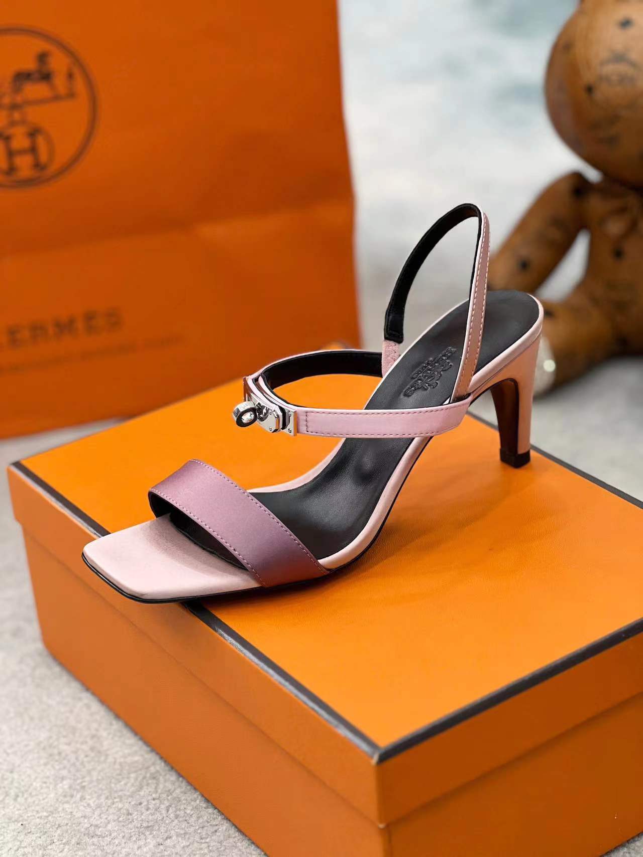 Hermes Glamour 95 sandal