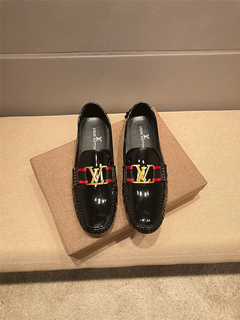 Louis Vuitton Men Loafer