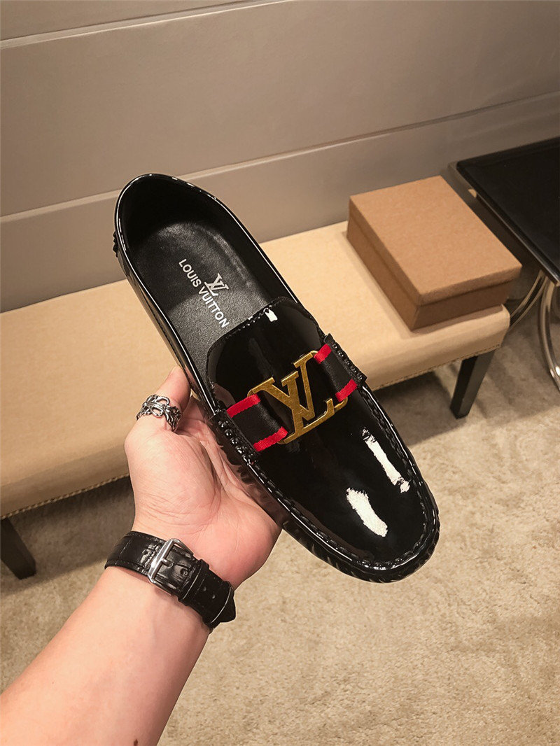 Louis Vuitton Men Loafer