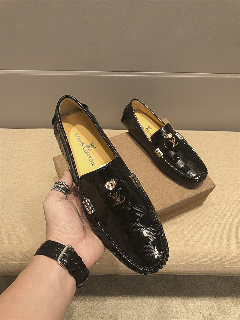 Louis Vuitton Men Loafer