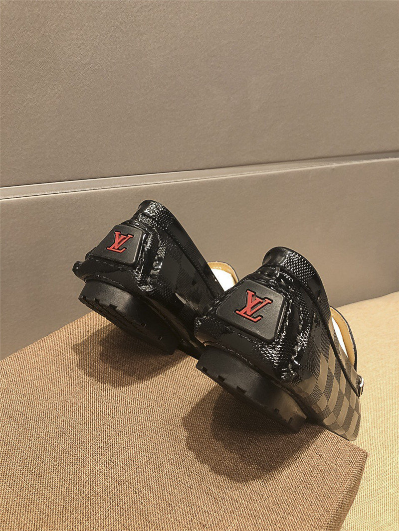 Louis Vuitton Men Loafer