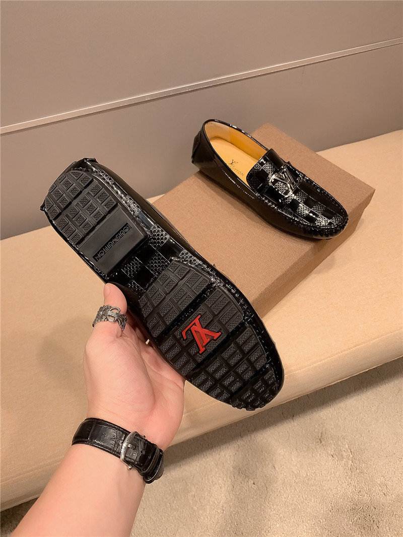 Louis Vuitton Men Loafer