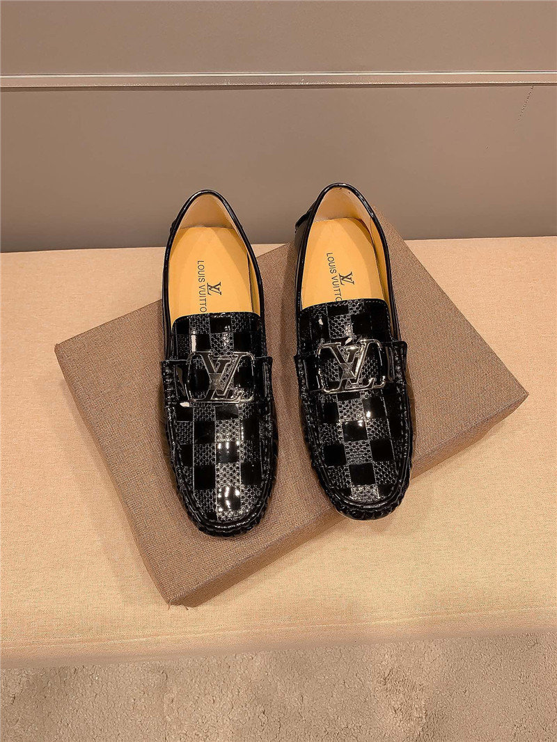 Louis Vuitton Men Loafer