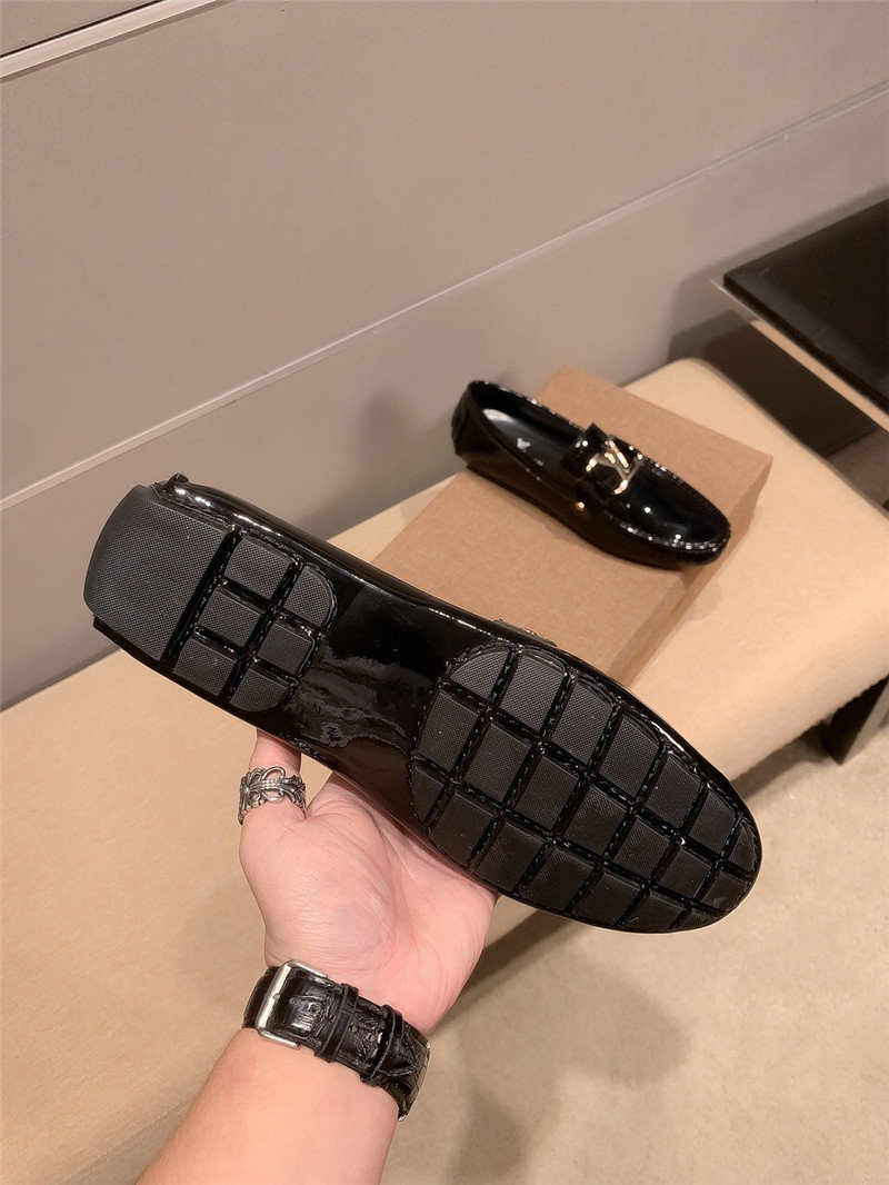 Louis Vuitton Men Loafer