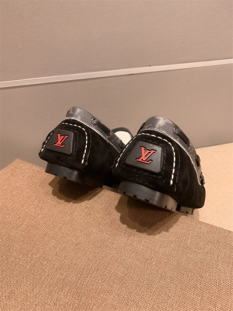 Louis Vuitton Men Loafer