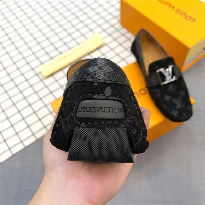 Louis Vuitton Men Loafer