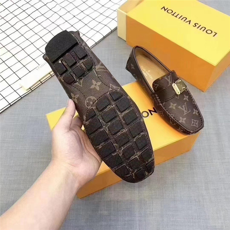 Louis Vuitton Men Loafer