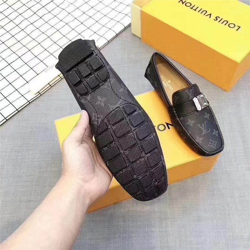 Louis Vuitton Men Loafer