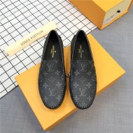 Louis Vuitton Men Loafer