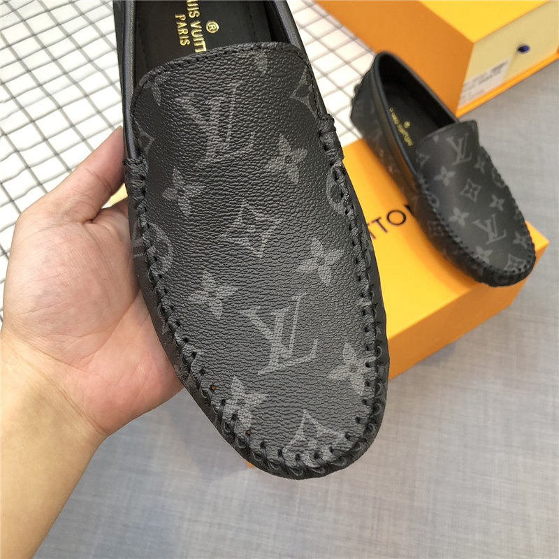 Louis Vuitton Men Loafer