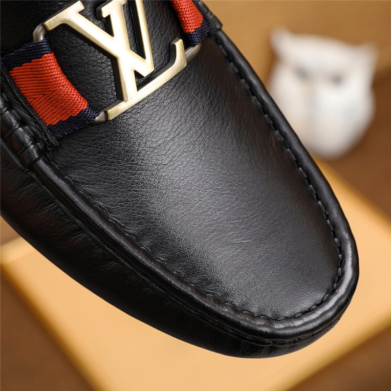 Louis Vuitton Men Loafer