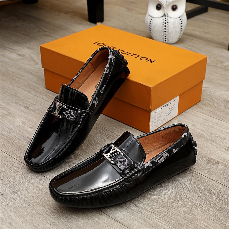 Louis Vuitton Men Loafer