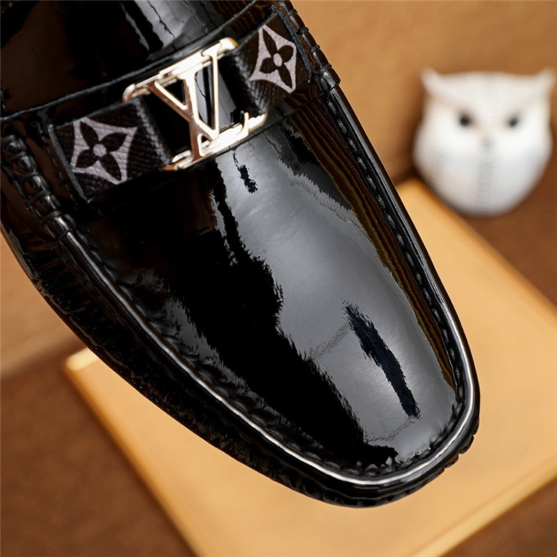 Louis Vuitton Men Loafer