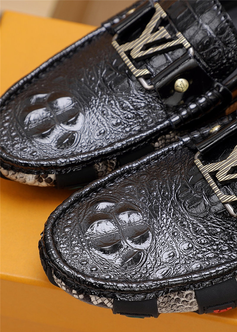 Louis Vuitton Men Loafer