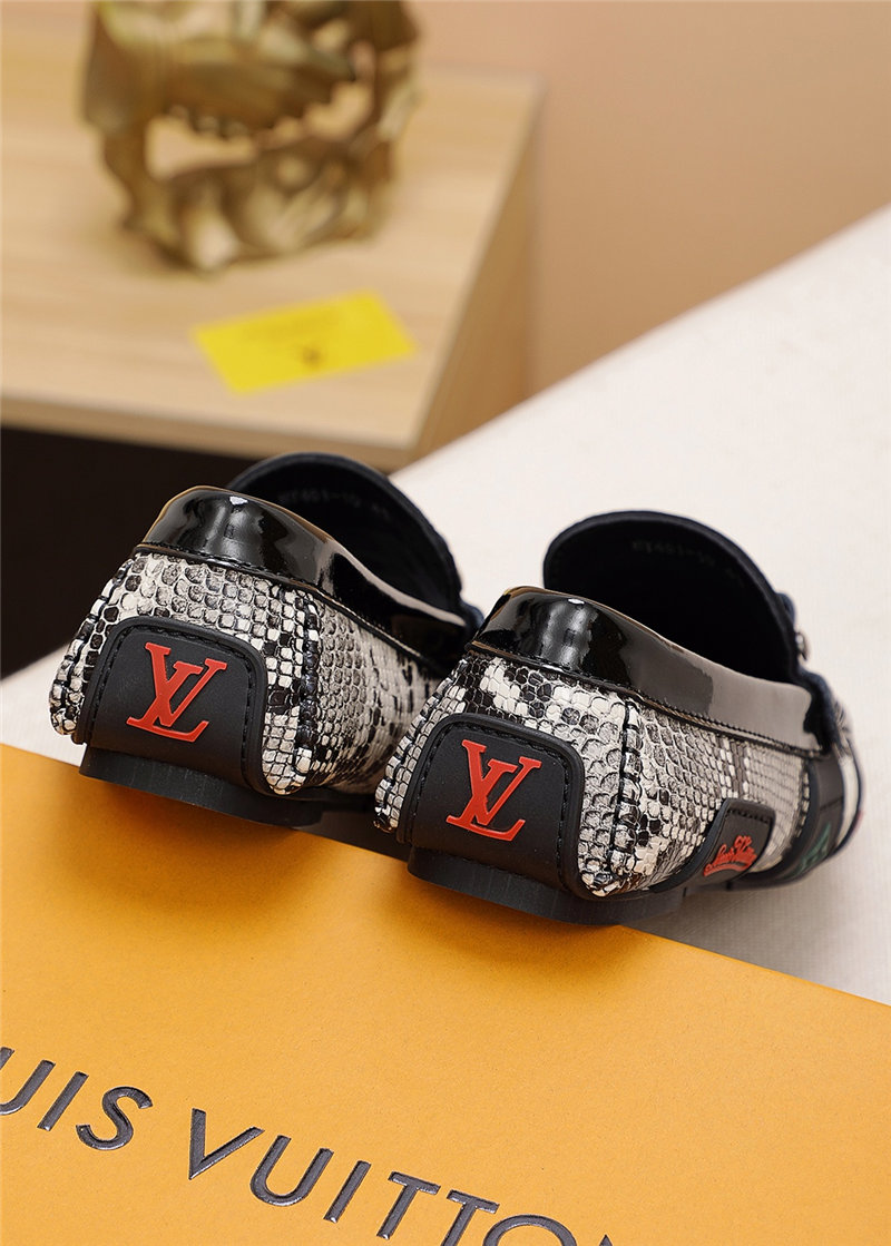 Louis Vuitton Men Loafer