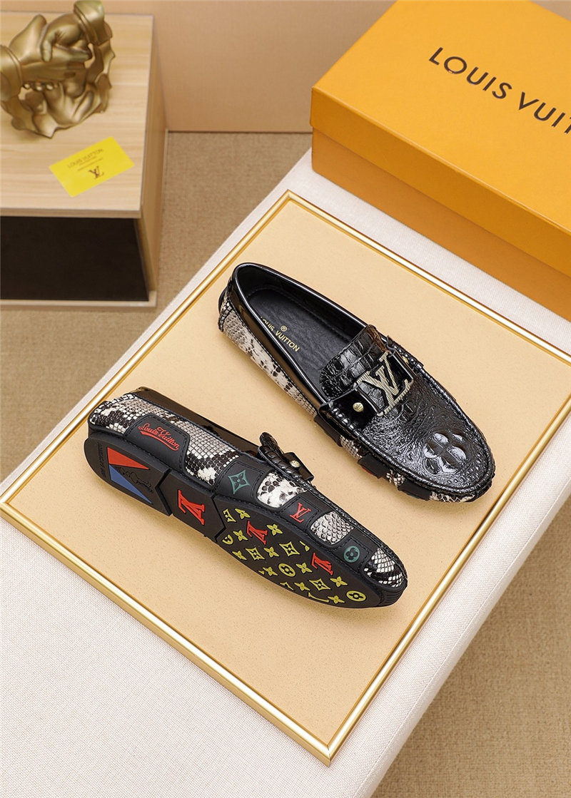 Louis Vuitton Men Loafer