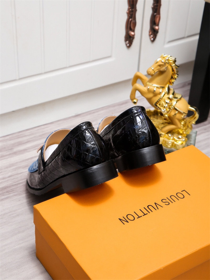 Louis Vuitton Men Loafer