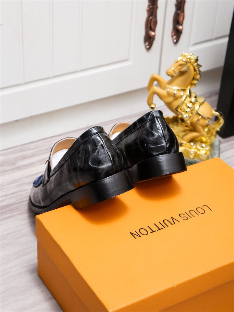 Louis Vuitton Men Loafer