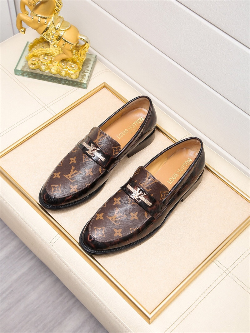 Louis Vuitton Men Loafer