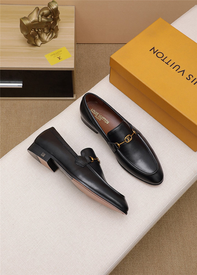 Louis Vuitton Men Loafer