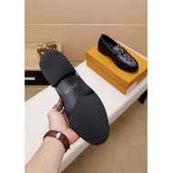 Louis Vuitton Men Loafer