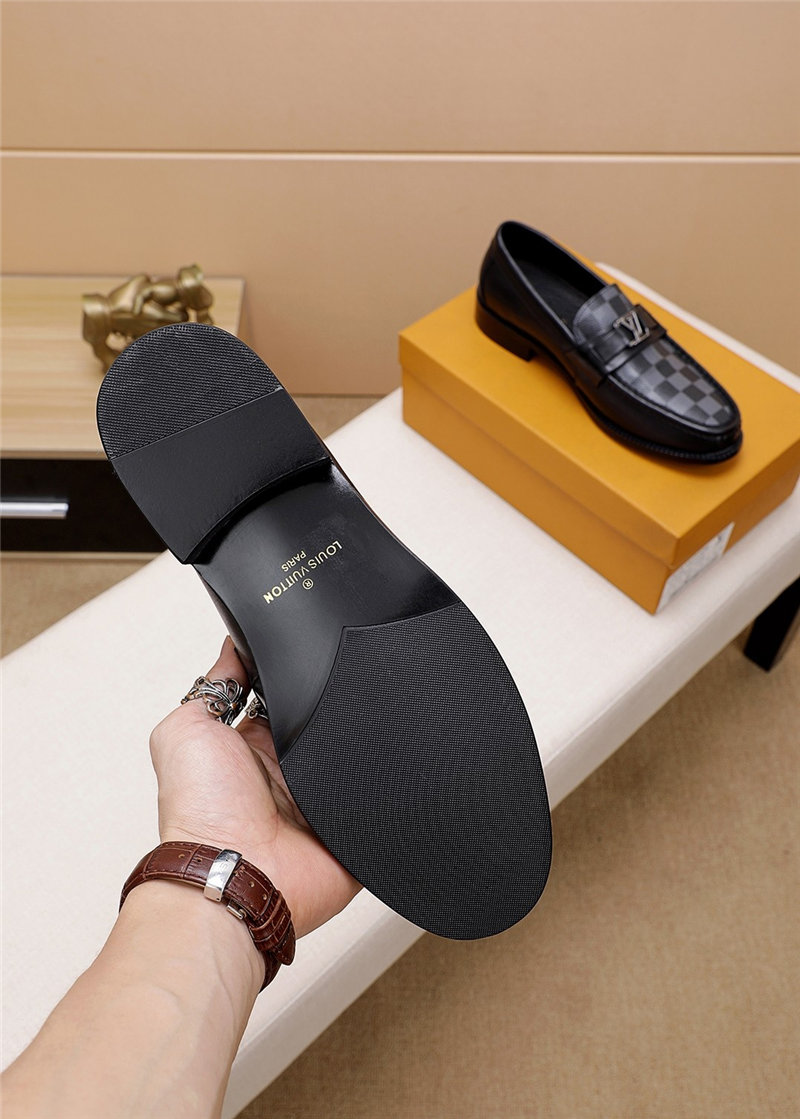 Louis Vuitton Men Loafer