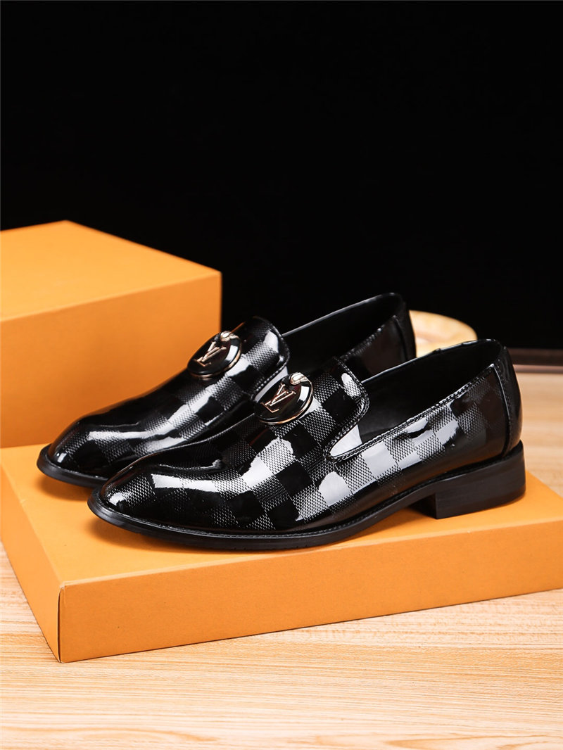 Louis Vuitton Men Loafer